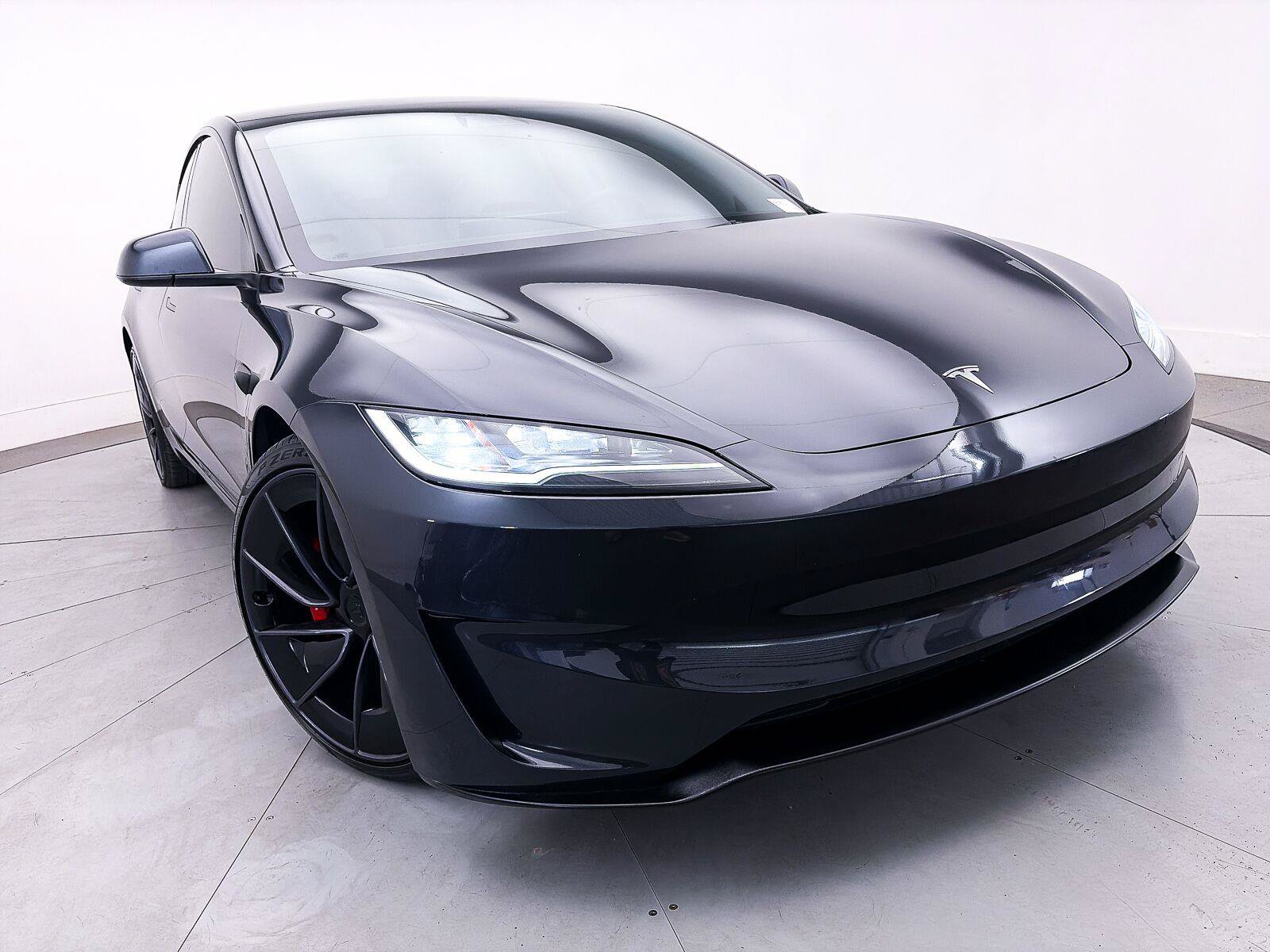 Used 2024 Tesla Model 3 Performance AWD/4WD image 8