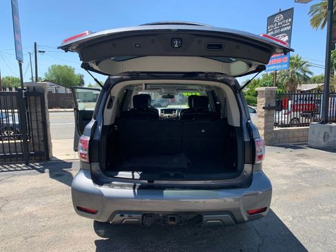 Used 2020 Nissan Armada SL w/ Premium Package image 13