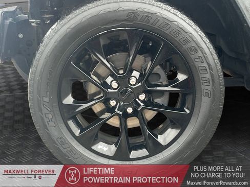 Used 2021 Jeep Wrangler Unlimited Sahara image 23