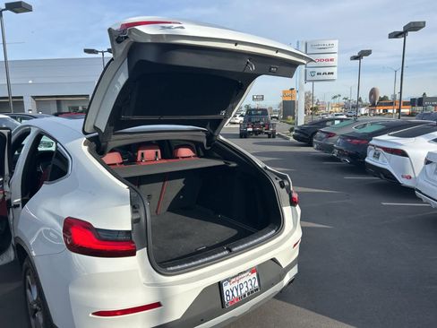 Used 2022 BMW X4 xDrive30i w/ Convenience Package image 24