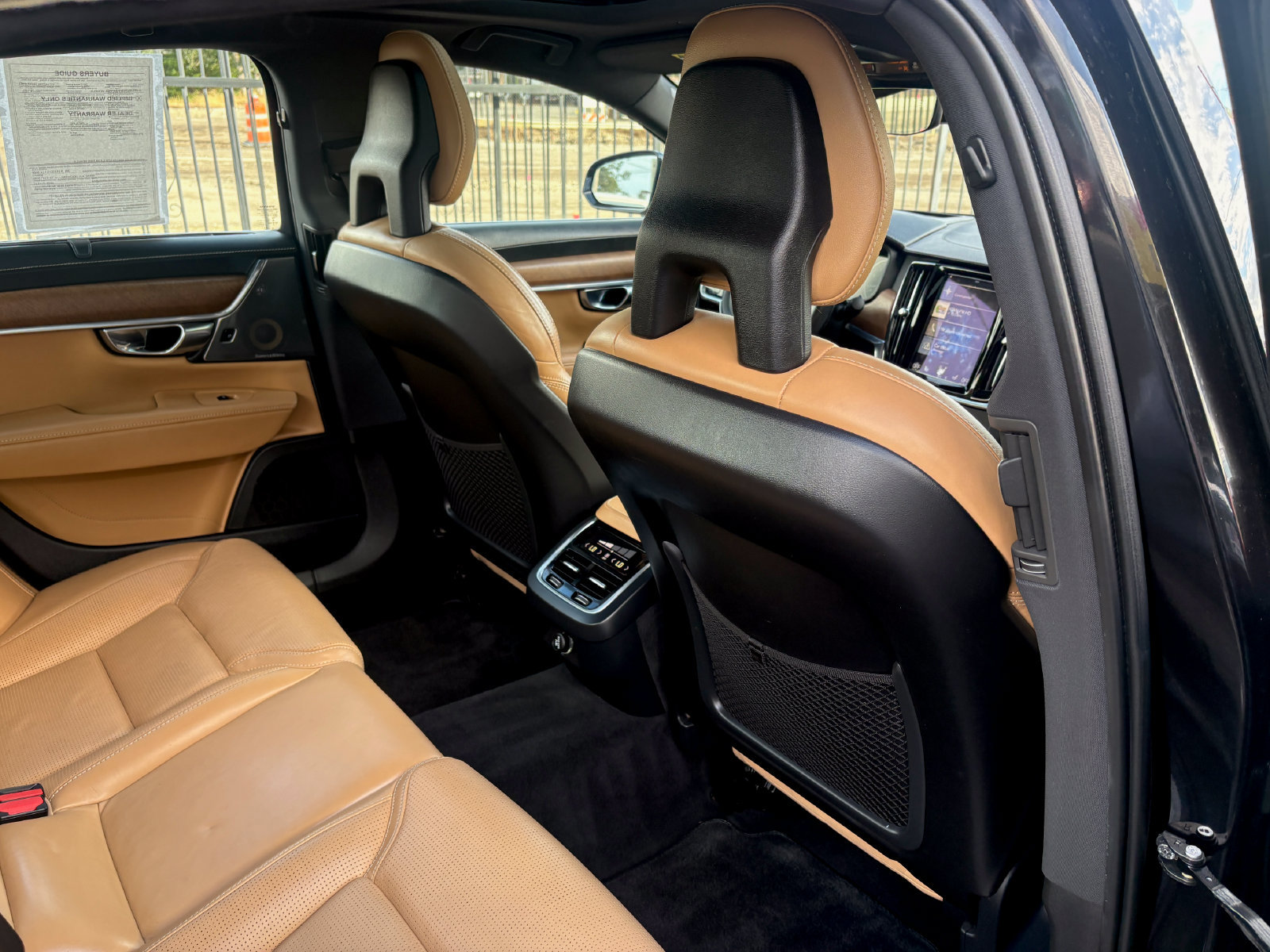Used 2017 Volvo S90 T6 Inscription w/ Vision Package AWD/4WD image 19