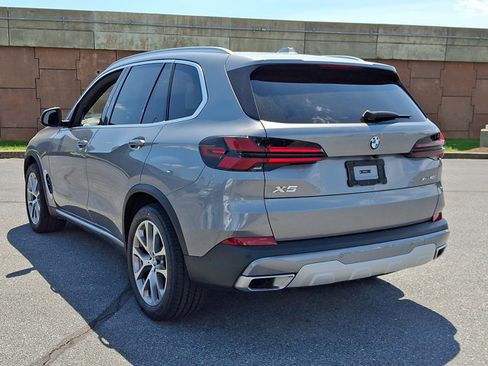 Certified 2026 BMW X5 xDrive40i AWD/4WD image 4