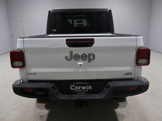 Used 2021 Jeep Gladiator Overland AWD/4WD video 3
