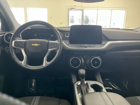 Used 2024 Chevrolet Blazer LT w/ Redline Edition FWD image 12