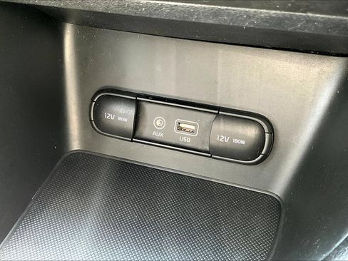 Used 2018 Kia Sportage LX AWD/4WD image 18