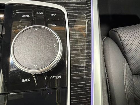 Certified 2024 BMW X5 xDrive40i w/ M Sport Package AWD/4WD image 39