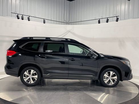 Used 2025 Subaru Ascent Premium AWD/4WD image 10