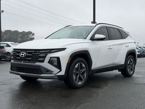 Certified 2025 Hyundai Tucson SEL image 3