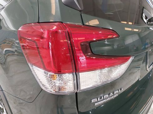 Used 2024 Subaru Forester Premium AWD/4WD image 33