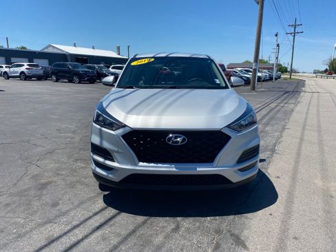 Used 2019 Hyundai Tucson SE AWD/4WD image 2