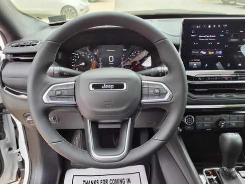 New 2025 Jeep Compass Latitude w/ Altitude Special Edition image 27