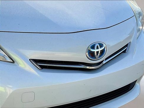 Used 2013 Toyota Prius V Three FWD image 31