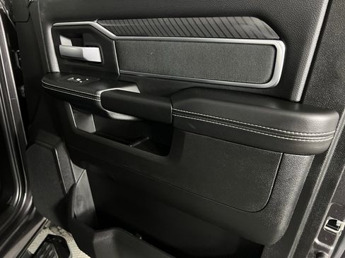 Used 2025 RAM 2500 Big Horn image 32