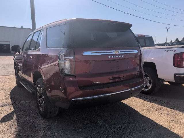 Used 2022 Chevrolet Tahoe LT w/ Luxury Package AWD/4WD image 12