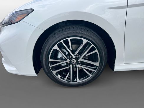 New 2026 Toyota Camry XLE image 14