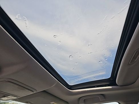 Used 2011 Honda CR-V EX-L image 13