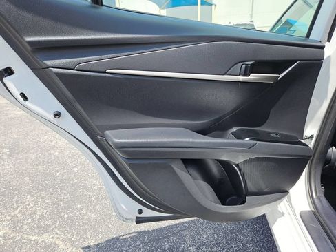 Used 2025 Toyota Camry LE FWD image 18