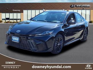 Used 2025 Toyota Camry SE video 1