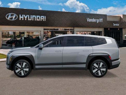 New 2026 Hyundai Ioniq 9 SEL image 3