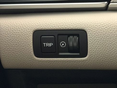 Used 2018 Honda Accord LX image 33