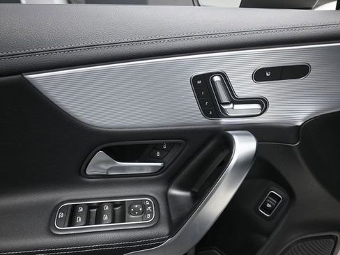 Used 2020 Mercedes-Benz CLA 250 image 20