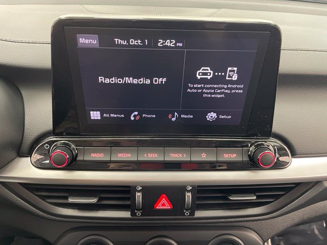 Used 2024 Kia Forte LXS FWD image 3