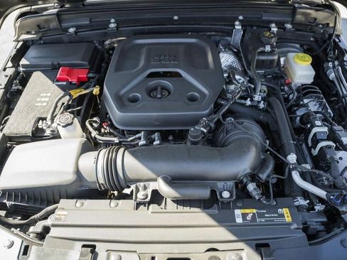 New 2025 Jeep Wrangler Sahara w/ Technology Group image 18