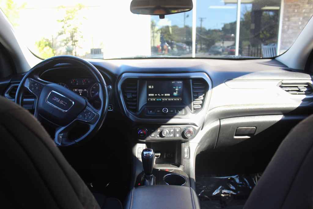 Used 2017 GMC Acadia SLE w/ Driver Alert Package I AWD/4WD image 29