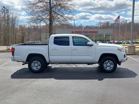 Used 2023 Toyota Tacoma SR image 26