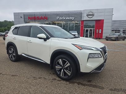 Used 2023 Nissan Rogue SL