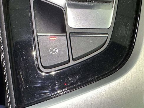 Used 2023 Audi A4 2.0T Premium Plus w/ Premium Plus Package image 28