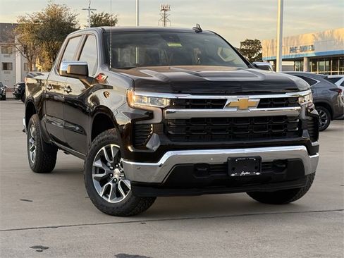 New 2026 Chevrolet Silverado 1500 LT w/ Z71 Off-Road Package image 2