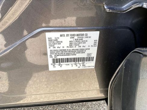 Used 2022 Ford Edge Titanium w/ Equipment Group 301A image 32