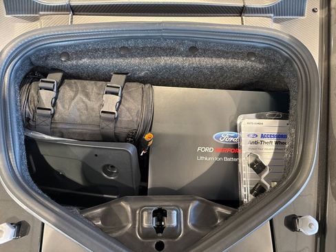 Used 2022 Ford GT image 43