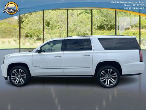 Used 2019 GMC Yukon XL Denali w/ Denali Ultimate Package AWD/4WD image 25
