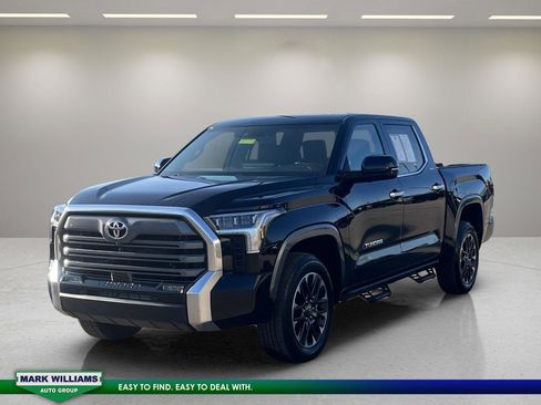 Used 2025 Toyota Tundra Limited image 7