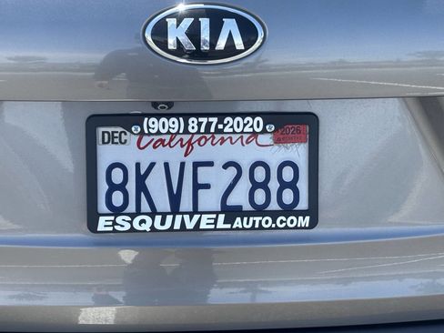 Used 2019 Kia Sorento L image 9