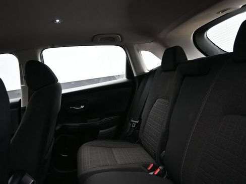 Certified 2023 Honda HR-V LX image 14