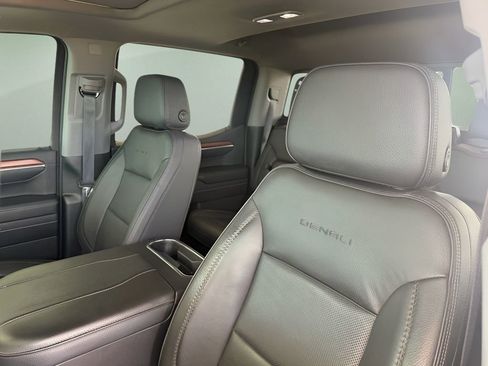 Used 2023 GMC Sierra 1500 Denali image 14