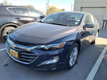 Used 2025 Chevrolet Malibu LT