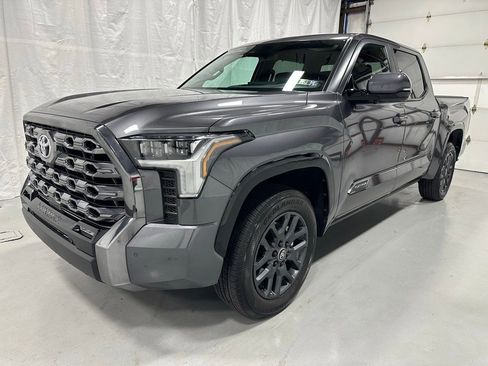 Used 2025 Toyota Tundra Platinum image 3