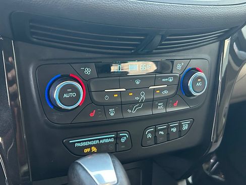 Used 2017 Ford Escape Titanium w/ Equipment Group 301A FWD image 36