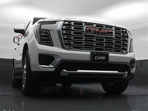 Used 2025 GMC Yukon Denali image 26