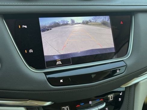 Used 2023 Cadillac XT5 Premium Luxury image 19