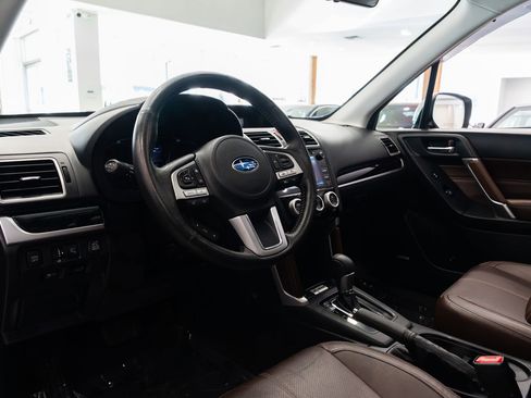 Used 2018 Subaru Forester 2.0XT Touring w/ Popular Package #2 image 7