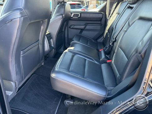 Used 2025 Ford Bronco Outer Banks AWD/4WD image 15