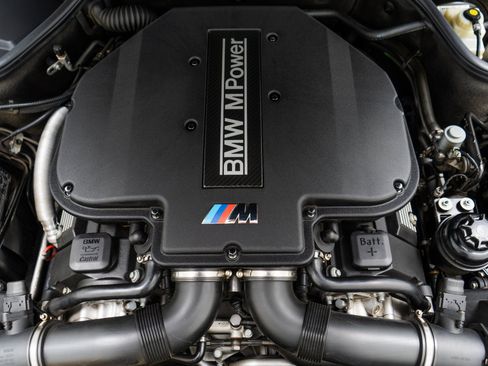 Used 2001 BMW Z8 RWD image 12