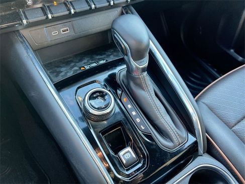 Used 2023 GMC Canyon AT4 w/ AT4 Premium Package image 16