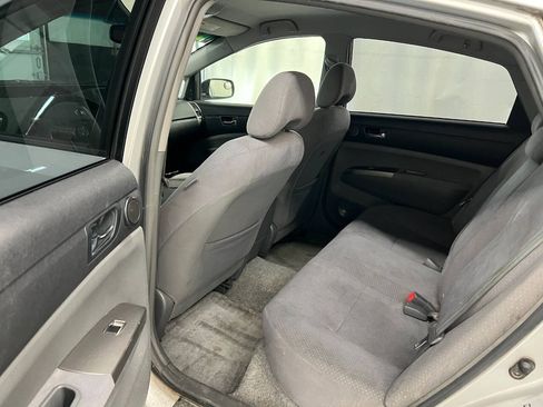 Used 2007 Toyota Prius w/ Pkg 4 FWD image 9