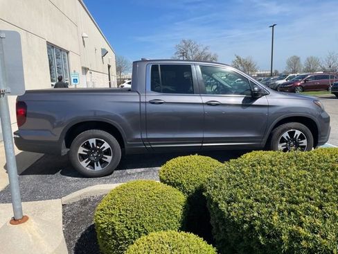 Used 2020 Honda Ridgeline RTL image 2
